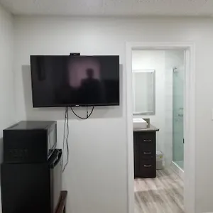  Inn Bloorcourt Canada