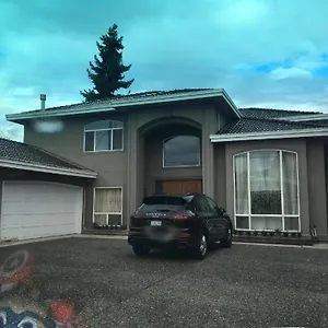  Bed & Breakfast Xin Xin Homes Canada