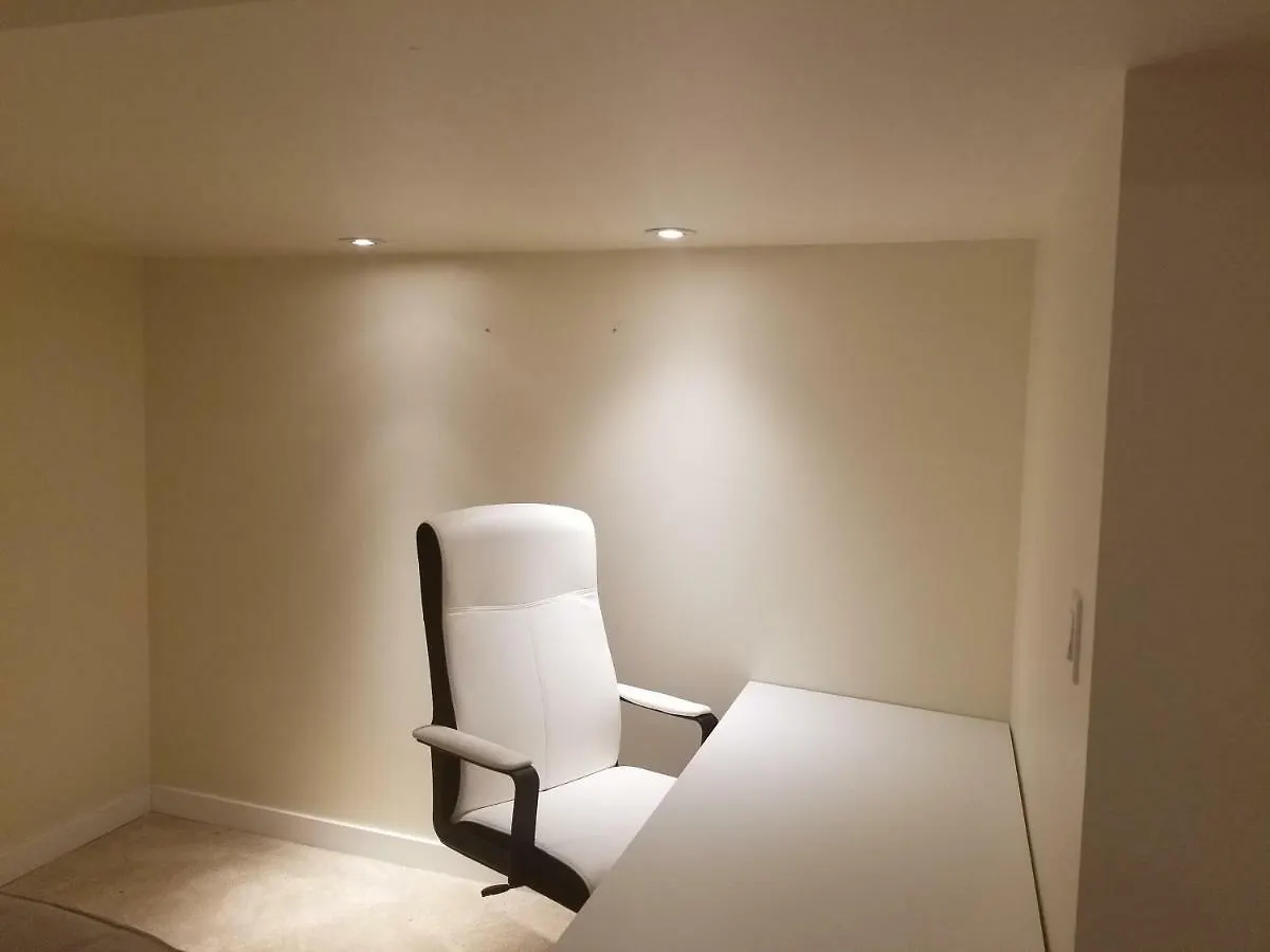 Guest house Your Perfect Stay Away From Home Winnipeg